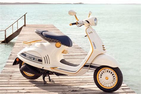 vespa 946 dior price|harga vespa 946.